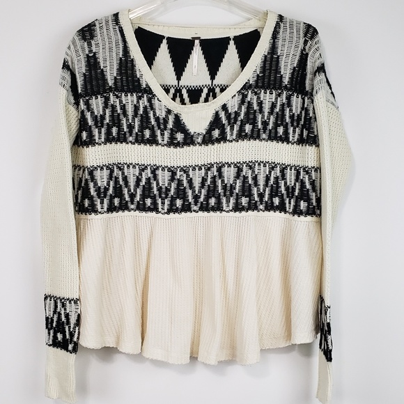 Free People Sweaters - Free People Cream/Black Peplum Raw Hem Sweater - S